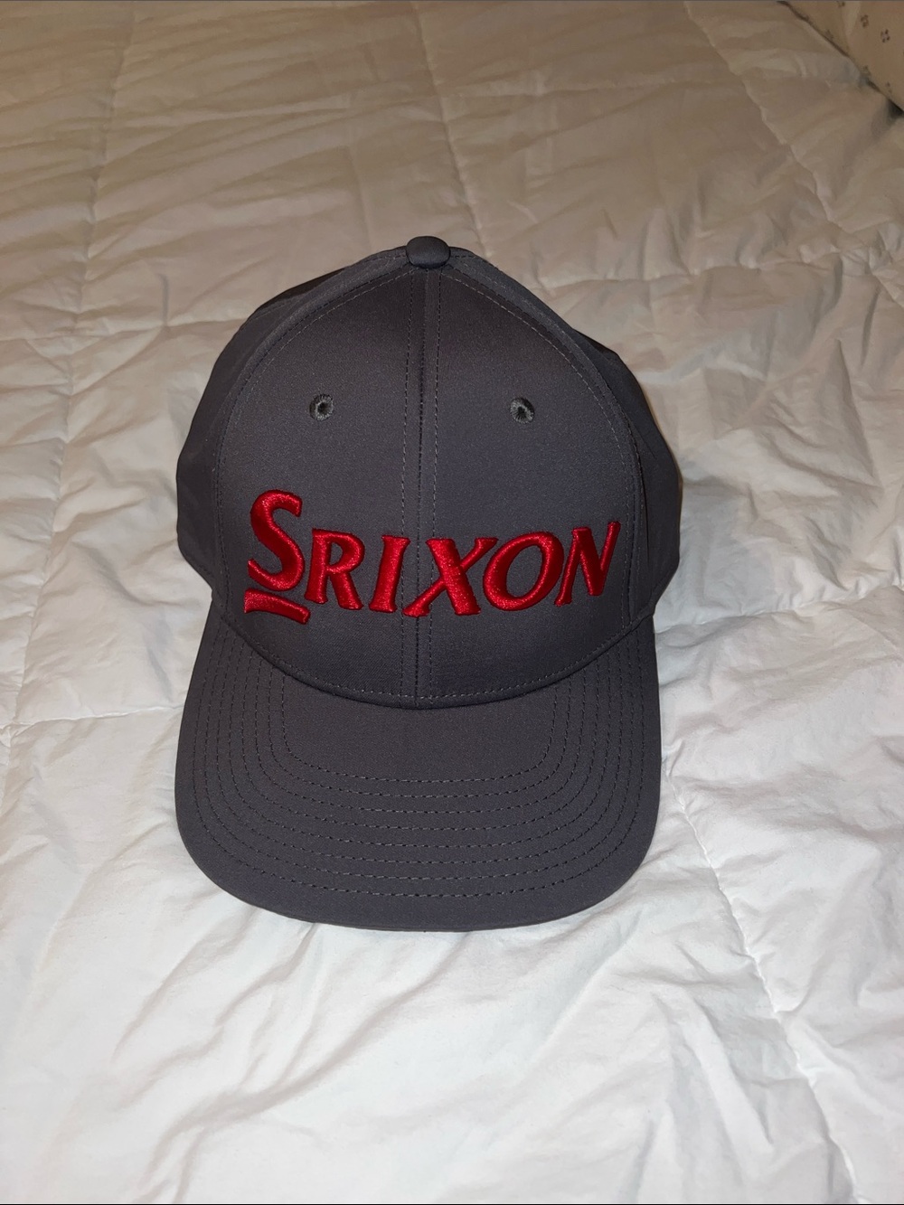 Srixon Men's Gray Baseball Cap with Red Embroidered Logo